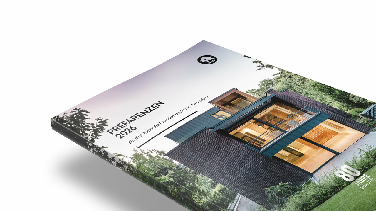 A képen fehér háttér előtt PREFARENZEN láthatók, a modern építészet  benyomást keltő példáival, az alumínium, mint építőanyag alkalmazásával.